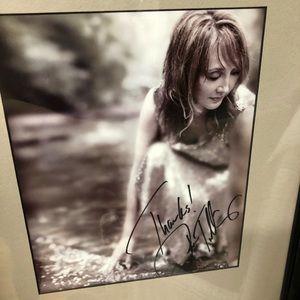 Autographed Pam Tillis